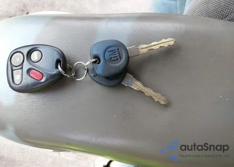 2004 Chevrolet Classic из США, поврежденный, VIN 1G1ND52F84M658889